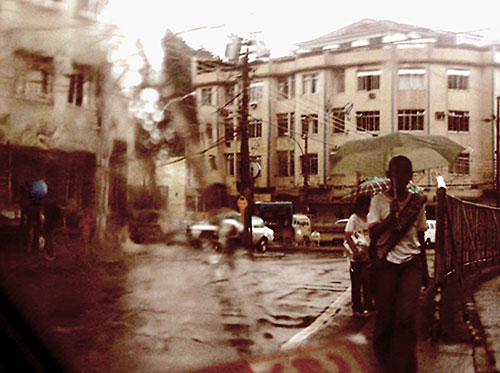 Na chuva, 2004